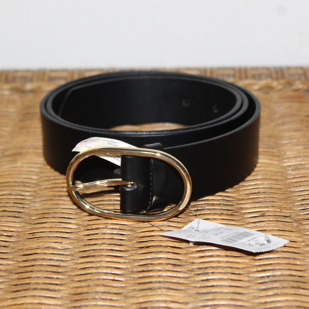 J.Crew Women's Italian Leather Oval Buckle Belt.  Sz. M